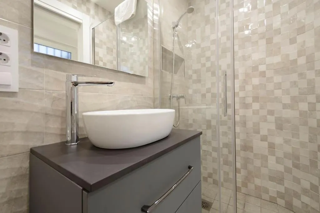 Apartamento Ayres Granada Apartment