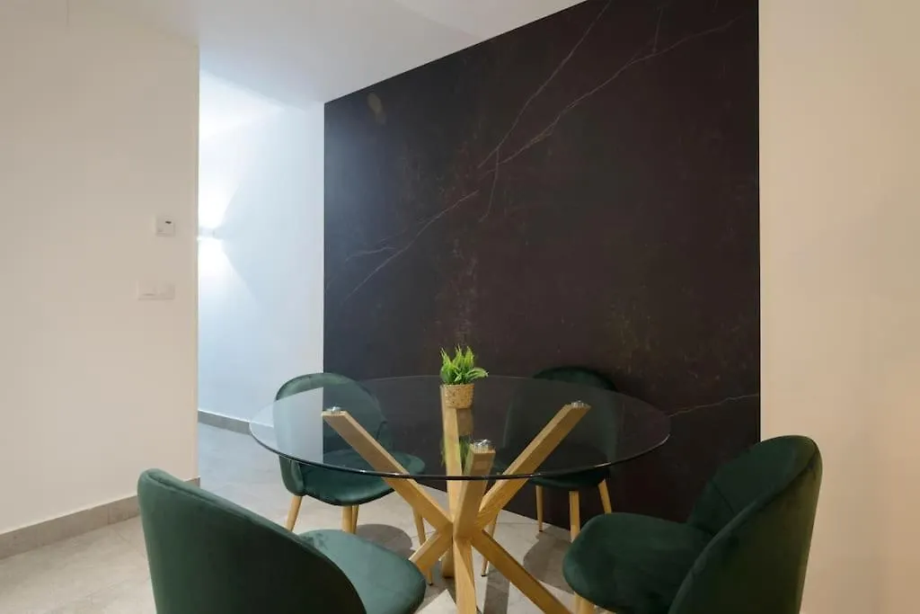 Apartment Apartamento Ayres Granada Spain